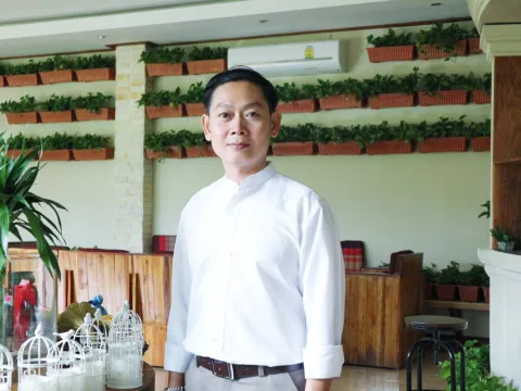 Douangdeuane Souksawath