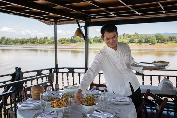 ລ່ອງເຮືອວັດພູ 3 ມື້ 2 ຄືນ – ລ່ອງເຮືອຂາລົງ (ລ່ອງລົງ)