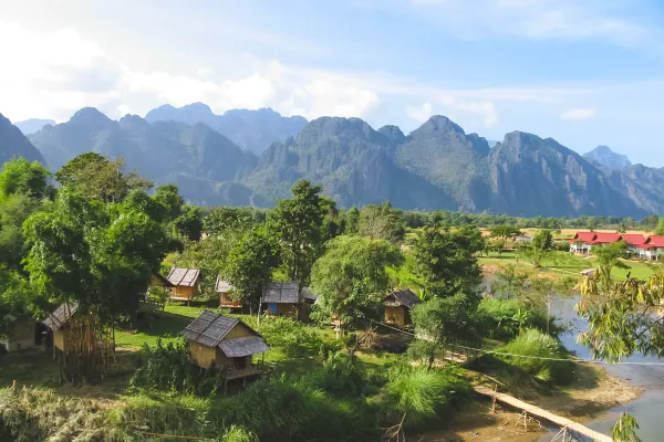 ຄວາມລັບທີ່ສວຍງາມຂອງທຳມະຊາດເມືອງວັງວຽງ