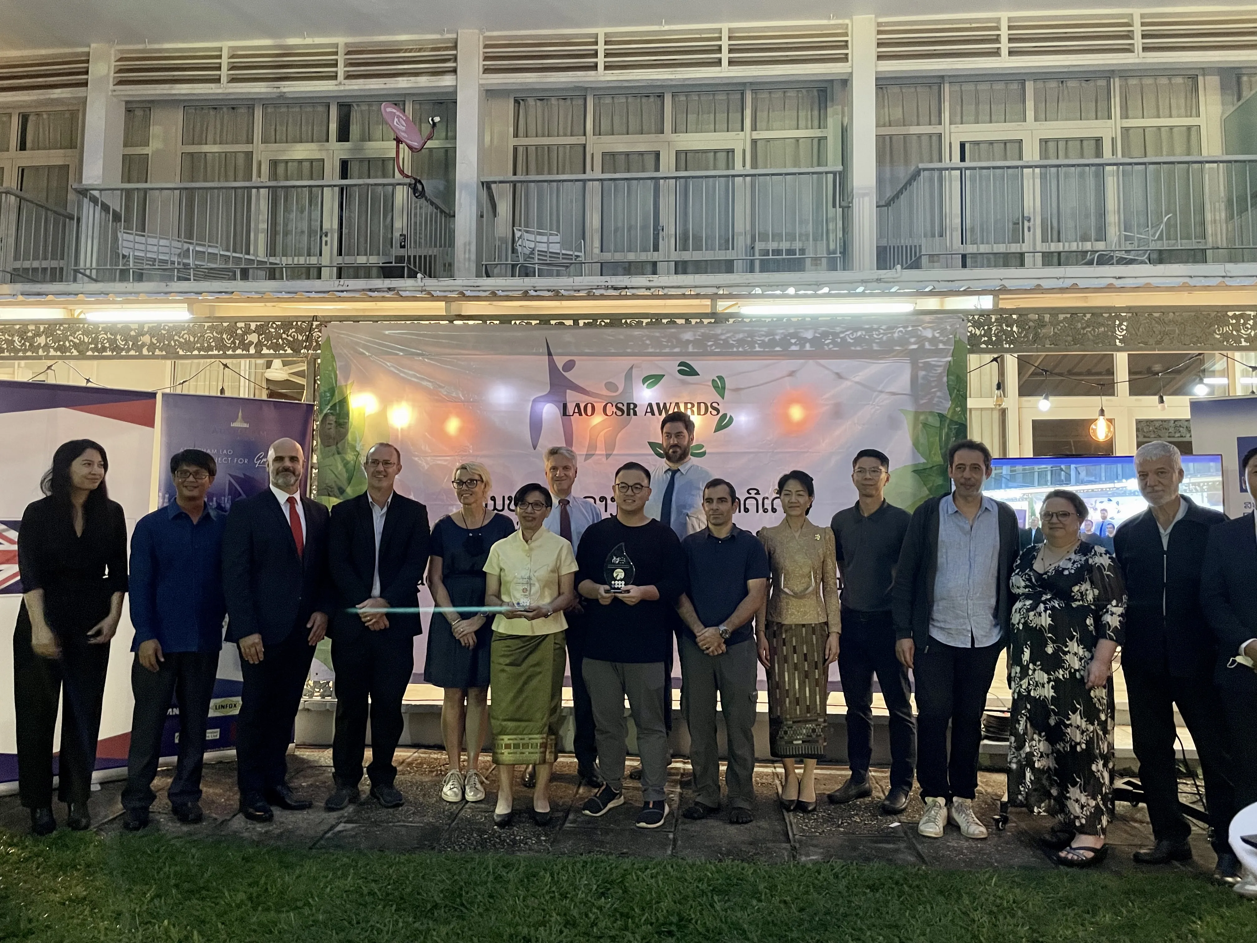 DiscoverLaos & Maison Souvannaphoumgiành giải thưởng CSR đầu tiên của Lào