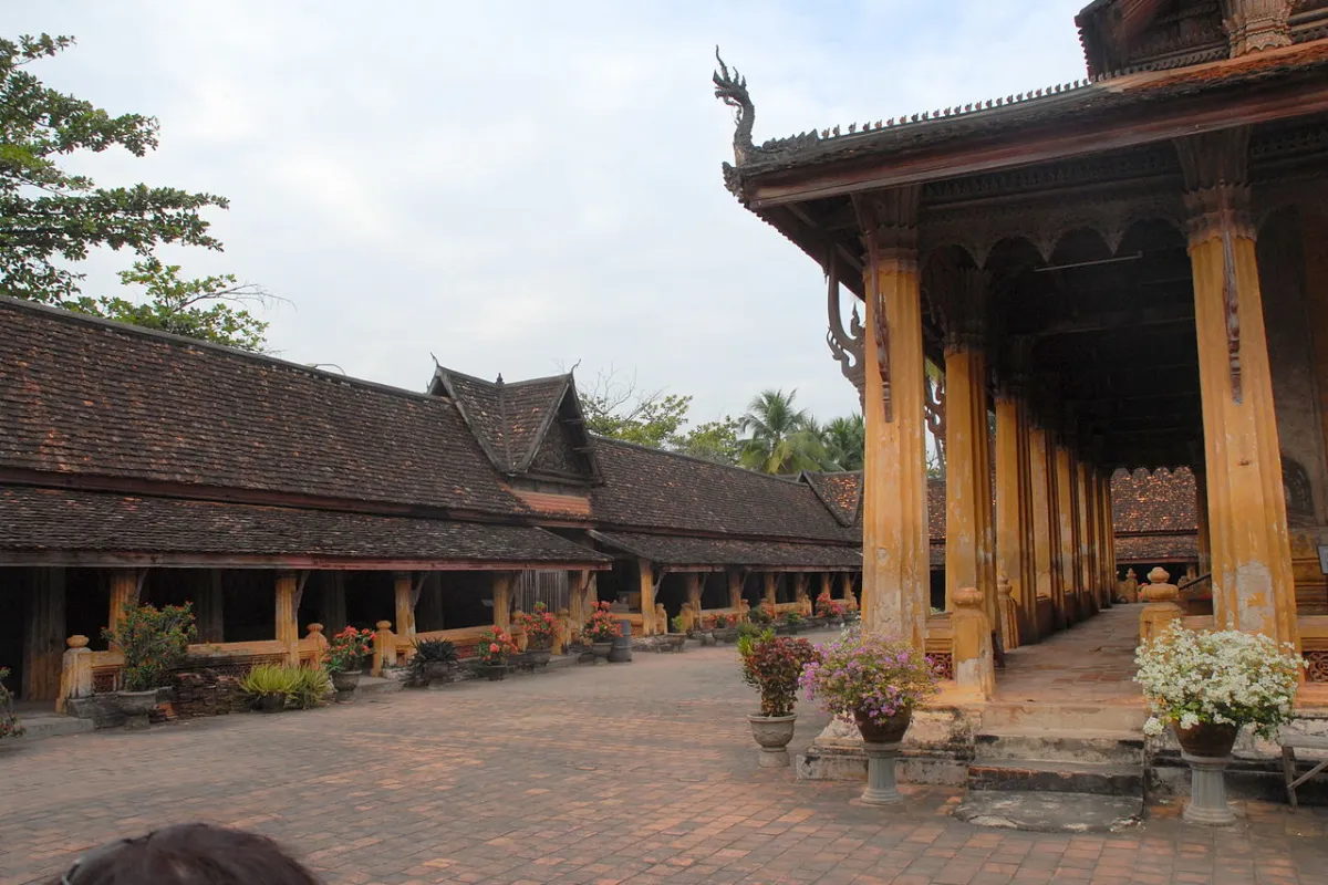 Sisaket Temple