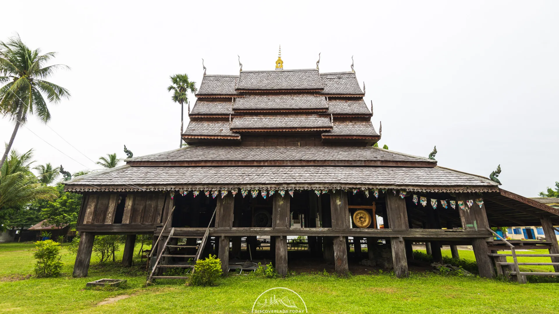 Ho Tay Pidok Library (Ancient Buddhist Scripts Library)