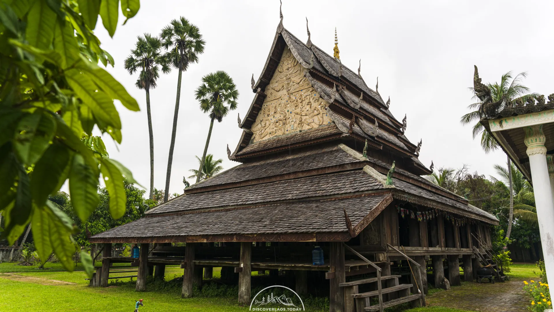 Ho Tay Pidok Library (Ancient Buddhist Scripts Library)