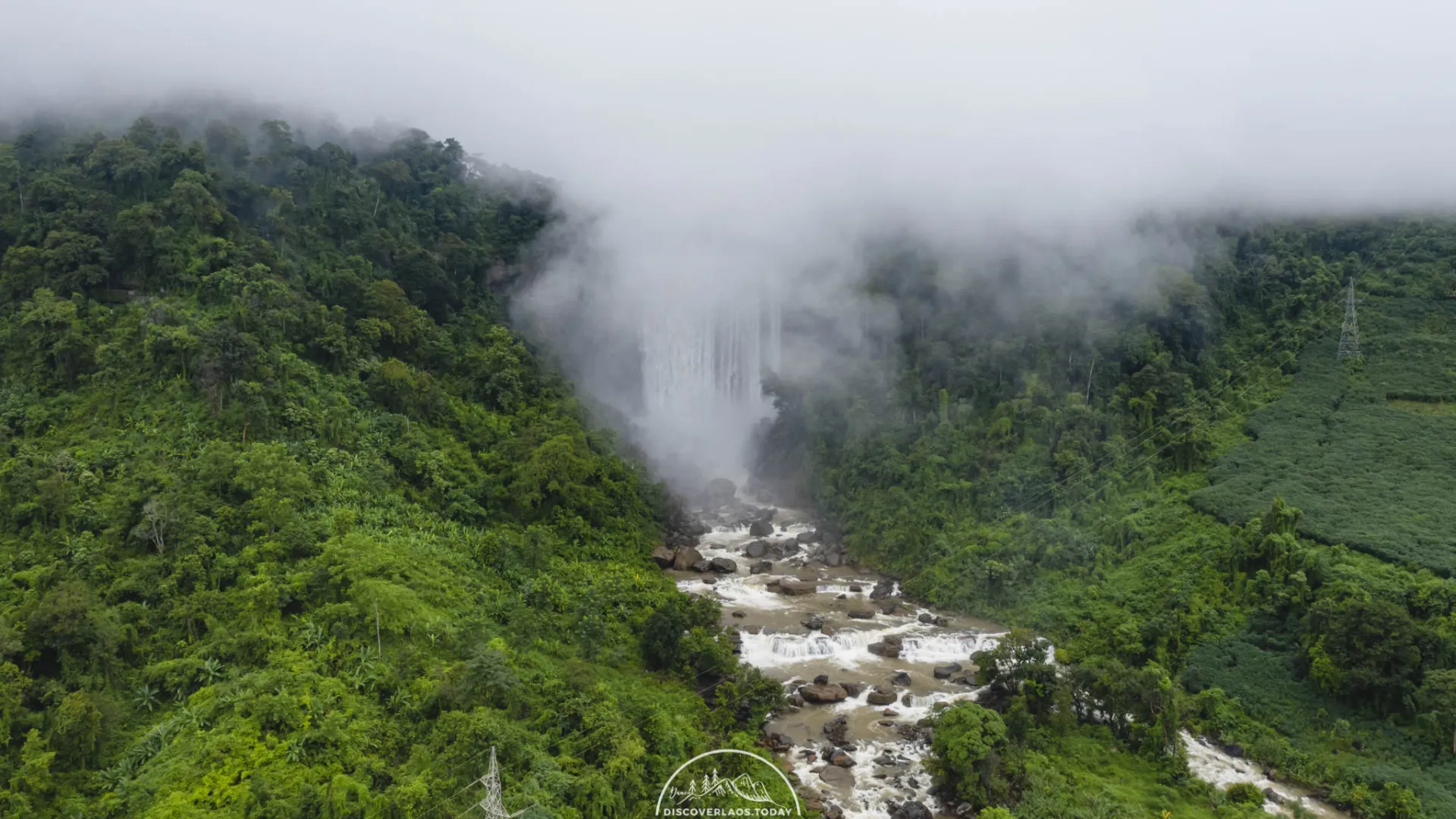 Tad Soung and Xe Set River