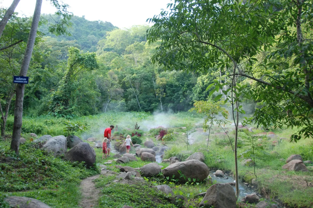 Viengthong/Muang Hiam Hot Springs