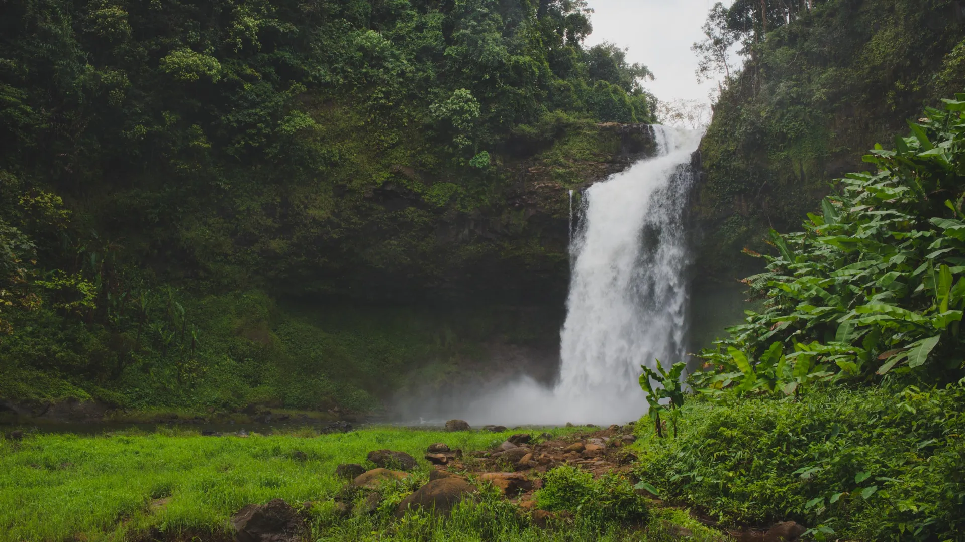 Tad E-Tu Waterfall