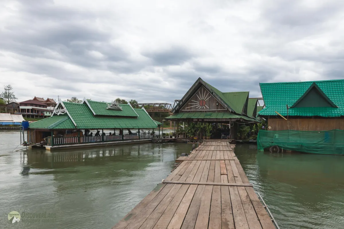 Tha Ngon Floating Restaurant