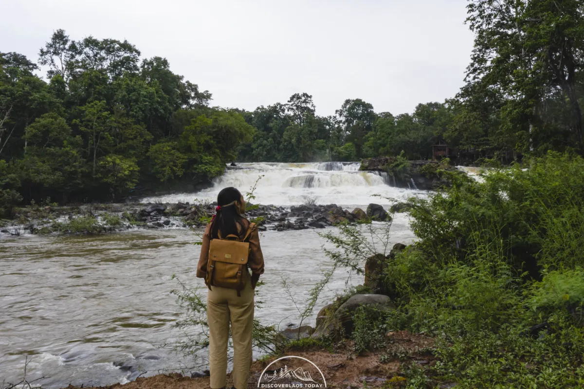 ตาดเลาะ และ ตาดฮัง