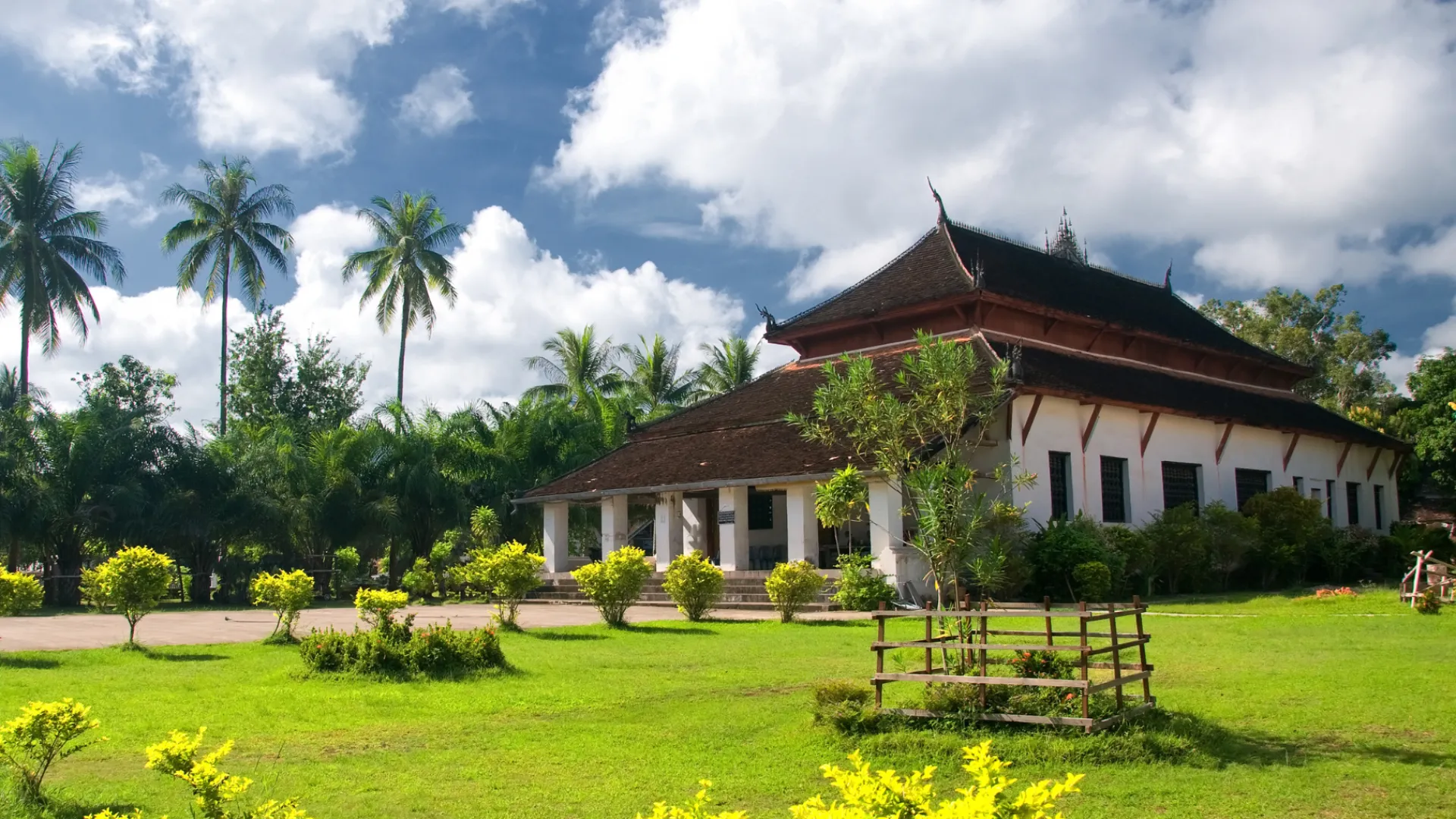 Wat Wisunarat Temple (Wat Visoun)
