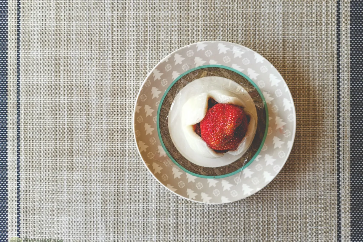 Yamamoto Strawberry Moji