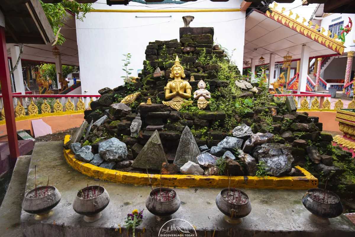 Vat Sakhae or Vat Ong Saen