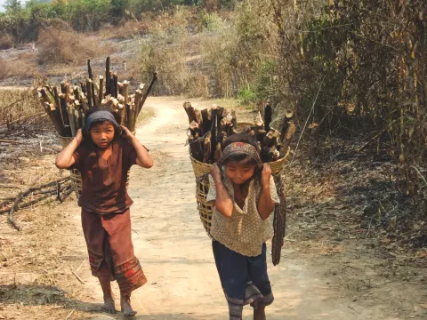 ทัวร์เดินป่าหมู่บ้านน้ำหา