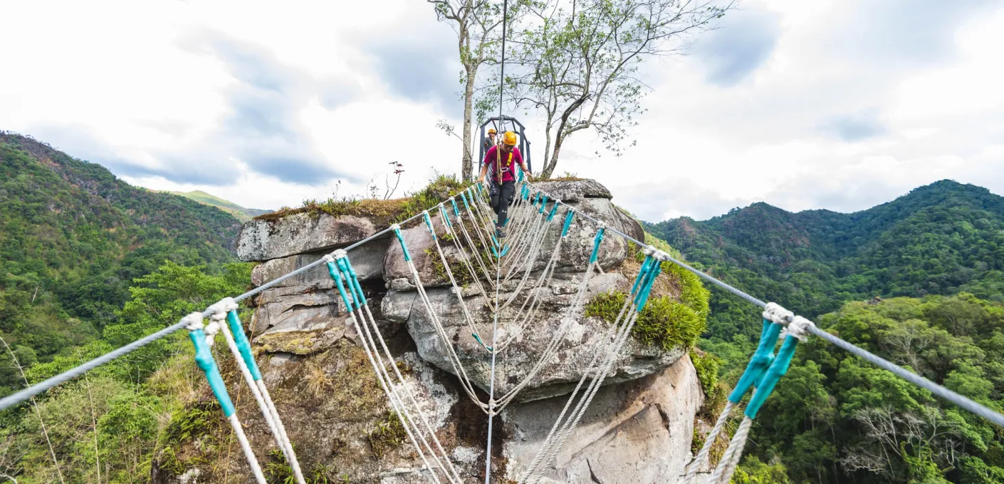 See The Panorama View From Phu Toh Hin at Nam Kat Yorla Pa