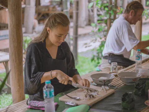 Traditional Cooking Class at Heuanchan Heritage House