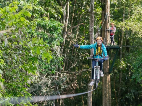 สุดยอดกิจกรรม Tree Top 16 ภารกิจ 1 ชั่วโมง