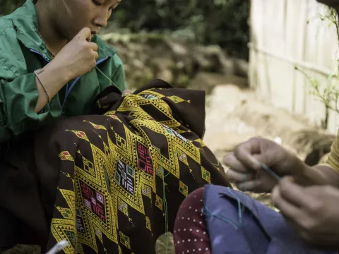 Hmong Embroidery Workshop at Nahm Dong Park