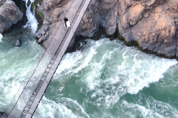 5 Suspension Bridges at Li Phi Waterfall
