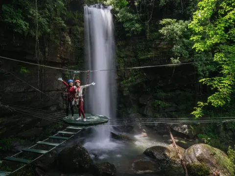 Enjoy taking photos, Net bridge and Waterfall at Nam Pien Yorlapa